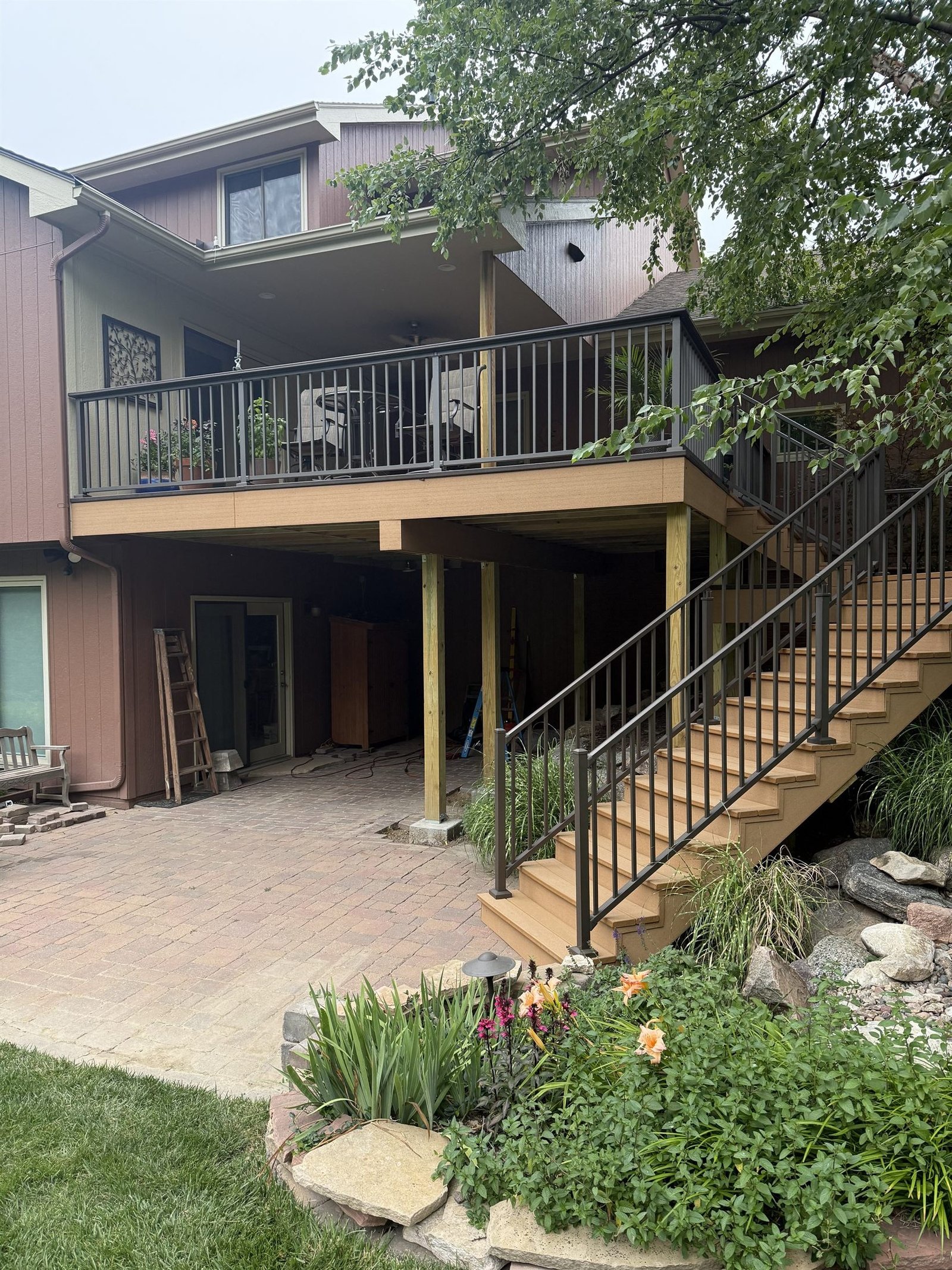 Elkhorn cedar deck by Decked Out 365