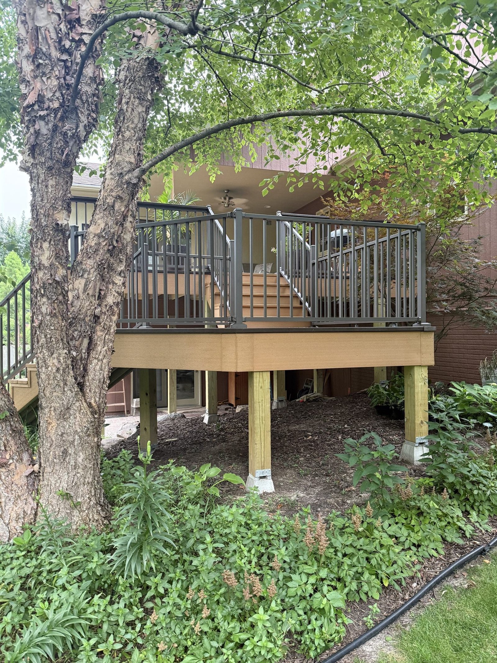 Papillion composite deck by Decked Out 365
